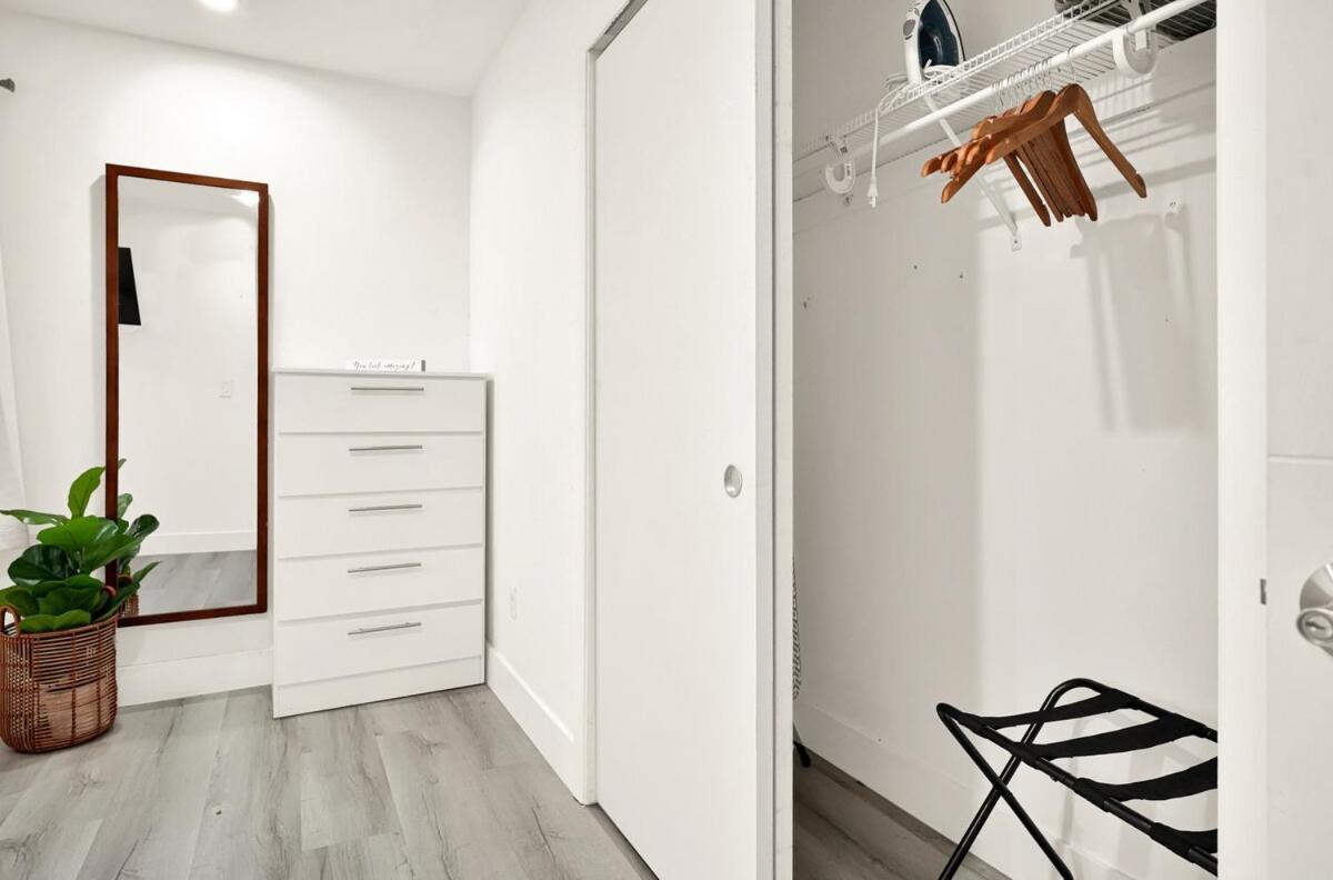 Koze 2 Bedroom Duplex With King & Queen Beds, Near Everything Trendy Сasa de vacaciones *